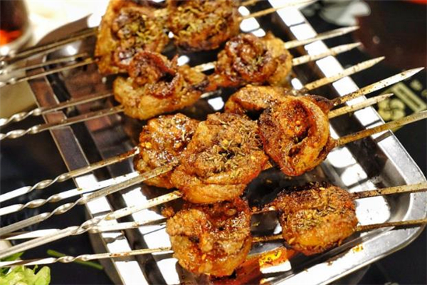 羊外腰和內(nèi)腰的區(qū)別 羊外腰和內(nèi)腰哪個(gè)好吃 羊外腰和內(nèi)腰的區(qū)別 羊外腰和內(nèi)腰哪個(gè)好吃