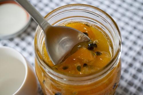 百香果熬成醬還有營養(yǎng)嗎 百香果醬怎么做簡單 百香果熬成醬還有營養(yǎng)嗎 百香果醬怎么做簡單