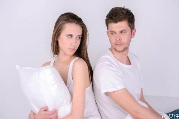 抓到自己老公出軌怎么辦 老公出軌了能原諒嗎 抓到自己老公出軌怎么辦 老公出軌了能原諒嗎