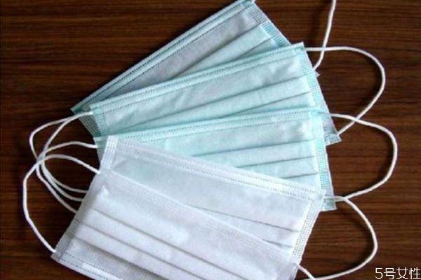 帶兩個(gè)口罩效果更好嗎 兩個(gè)口罩一起帶好嗎 帶兩個(gè)口罩效果更好嗎 兩個(gè)口罩一起帶好嗎