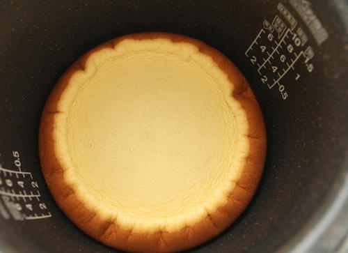 電飯煲自制蛋糕的方法 電飯煲自制蛋糕要注意什么 電飯煲自制蛋糕的方法 電飯煲自制蛋糕要注意什么