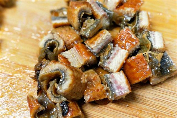 孕婦能吃海鰻魚嗎 孕婦吃海鰻魚要注意什么 孕婦能吃海鰻魚嗎 孕婦吃海鰻魚要注意什么