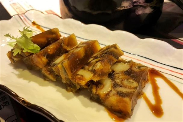 鰻魚凍的做法 鰻魚凍可以多吃嗎 鰻魚凍的做法 鰻魚凍可以多吃嗎