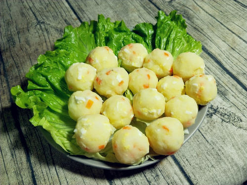 土豆蒸多久熟 蒸土豆要去皮嗎 土豆蒸多久熟 蒸土豆要去皮嗎