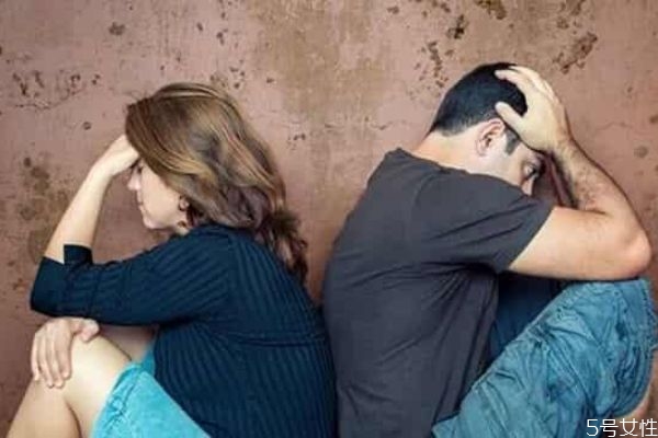 男人對(duì)老婆跟愛(ài)人區(qū)別在哪里 妻子和情人的區(qū)別 男人對(duì)老婆跟愛(ài)人區(qū)別在哪里 妻子和情人的區(qū)別