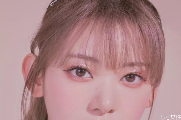 不明顯的美瞳好嗎 哪種美瞳看著最不明顯 不明顯的美瞳好嗎 哪種美瞳看著最不明顯