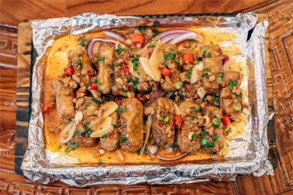 毛豆腐的制作方法 毛豆腐怎么吃 毛豆腐的制作方法 毛豆腐怎么吃