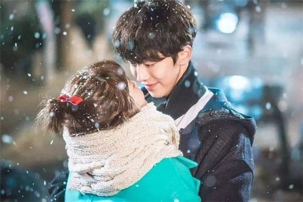 懷疑老公出軌如何讓他主動坦白 該如何坐實老公出軌 懷疑老公出軌如何讓他主動坦白 該如何坐實老公出軌