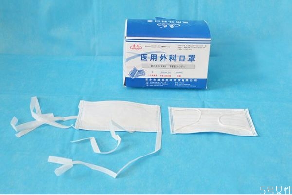 外科口罩為什么能夠防護(hù) 外科口罩分三層分別指什么 外科口罩為什么能夠防護(hù) 外科口罩分三層分別指什么