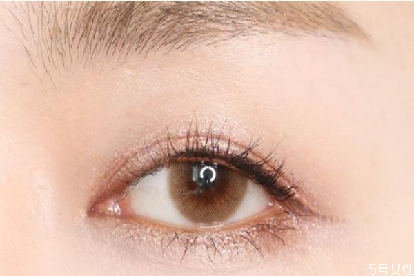 什么顏色美瞳顯眼睛大 美瞳會(huì)讓眼睛變大嗎 什么顏色美瞳顯眼睛大 美瞳會(huì)讓眼睛變大嗎