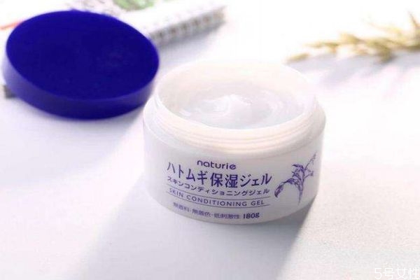 面霜有什么功效 使用面霜的好處 面霜有什么功效 使用面霜的好處