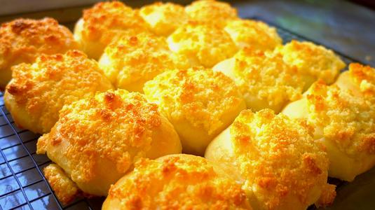 面包和蛋糕哪個容易胖 面包和蛋糕哪個營養(yǎng)價值高 面包和蛋糕哪個容易胖 面包和蛋糕哪個營養(yǎng)價值高