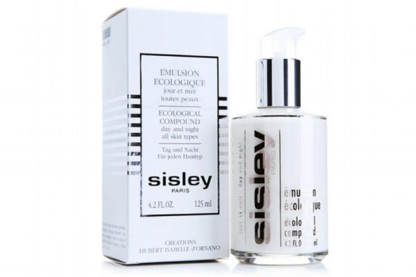 蘆薈膠可以當(dāng)乳液用嗎 乳液可以用什么代替 蘆薈膠可以當(dāng)乳液用嗎 乳液可以用什么代替