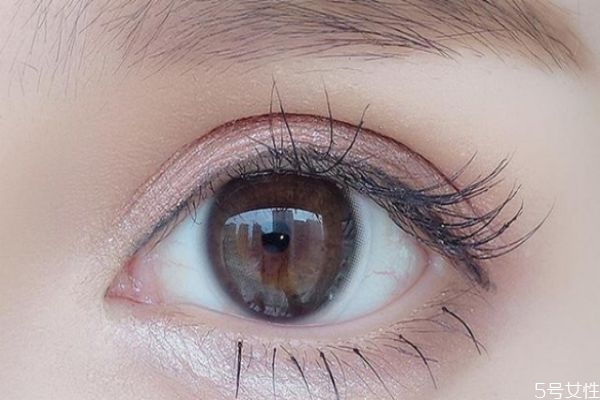 什么顏色美瞳顯眼睛大 美瞳會(huì)讓眼睛變大嗎 什么顏色美瞳顯眼睛大 美瞳會(huì)讓眼睛變大嗎