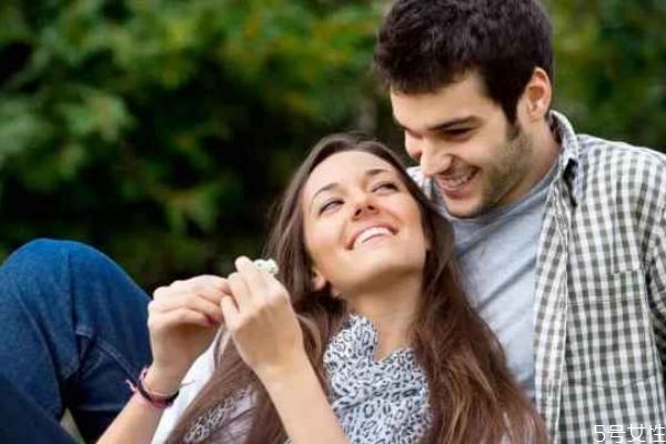 老公為何突然開始冷落老婆 老公故意冷落你怎么辦 老公為何突然開始冷落老婆 老公故意冷落你怎么辦