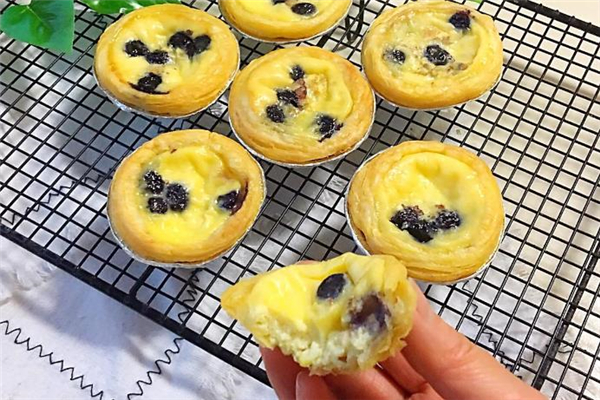 蛋撻和蛋糕哪個(gè)熱量高 晚上吃一個(gè)蛋撻會(huì)胖嗎 蛋撻和蛋糕哪個(gè)熱量高 晚上吃一個(gè)蛋撻會(huì)胖嗎