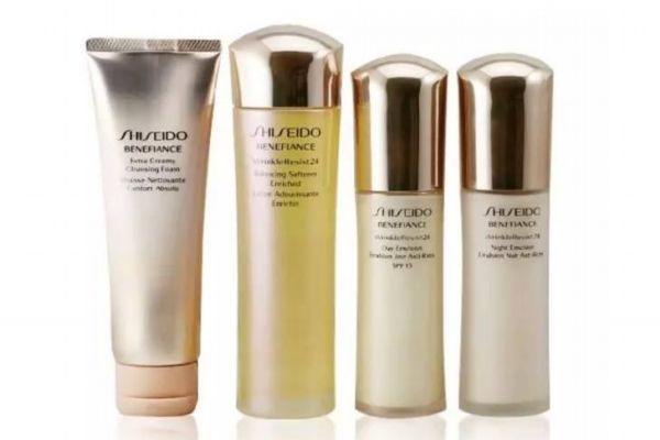 40多歲用悅薇還是盼麗 資生堂哪款適合40歲的 40多歲用悅薇還是盼麗 資生堂哪款適合40歲的