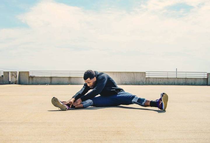 堅(jiān)持壓腿的意義 壓腿有幾種姿勢(shì) 堅(jiān)持壓腿的意義 壓腿有幾種姿勢(shì)