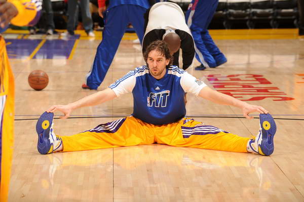 堅(jiān)持壓腿的意義 壓腿有幾種姿勢(shì) 堅(jiān)持壓腿的意義 壓腿有幾種姿勢(shì)