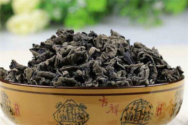 木耳焯水要焯幾分鐘 木耳沒有焯水有毒嗎 木耳焯水要焯幾分鐘 木耳沒有焯水有毒嗎