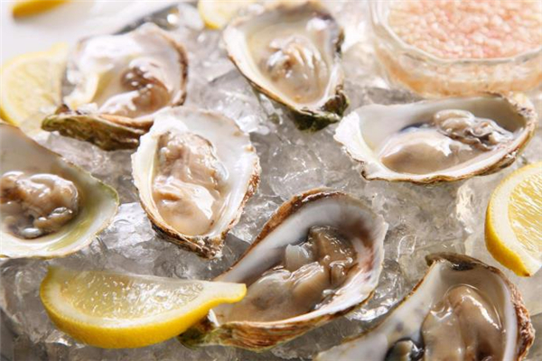 生蠔不撬開(kāi)能直接蒸嗎 生蠔沒(méi)開(kāi)殼能放幾天 生蠔不撬開(kāi)能直接蒸嗎 生蠔沒(méi)開(kāi)殼能放幾天