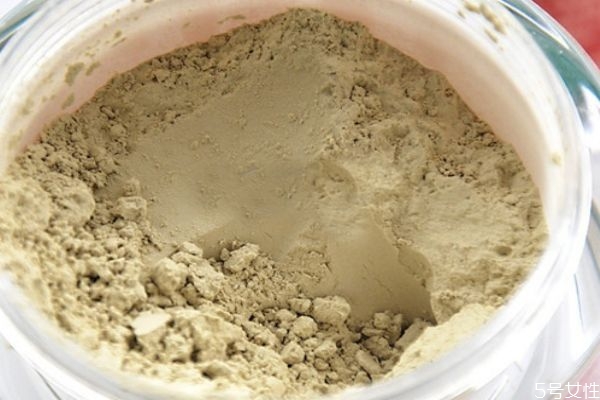 三七粉泡水會(huì)有泡沫嗎 三七粉沖泡后為什么有很多泡沫 三七粉泡水會(huì)有泡沫嗎 三七粉沖泡后為什么有很多泡沫