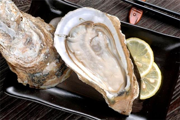 生蠔可以放火鍋里面吃嗎 生蠔涮火鍋煮多久能熟 生蠔可以放火鍋里面吃嗎 生蠔涮火鍋煮多久能熟