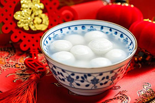 凍過的湯圓用熱水還是冷水煮呢 凍過的湯圓可以直接炸嗎 凍過的湯圓用熱水還是冷水煮呢 凍過的湯圓可以直接炸嗎