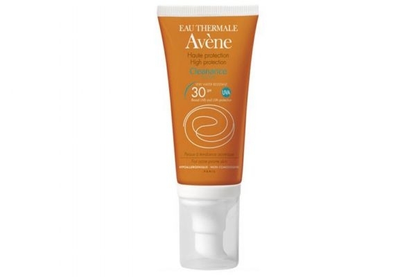 夏天如何防曬 防曬產(chǎn)品如何使用 夏天如何防曬 防曬產(chǎn)品如何使用