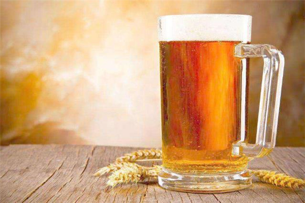 啤酒可以空腹喝嗎 空腹喝啤酒的危害 啤酒可以空腹喝嗎 空腹喝啤酒的危害