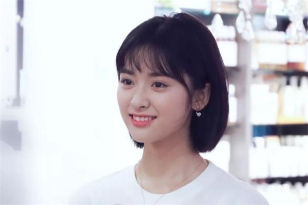 初戀頭發(fā)型要燙嗎 初戀發(fā)型適合什么臉型 初戀頭發(fā)型要燙嗎 初戀發(fā)型適合什么臉型