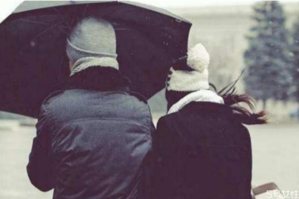 男人離婚不離家的心態(tài) 男人離婚不離家的真相 男人離婚不離家的心態(tài) 男人離婚不離家的真相