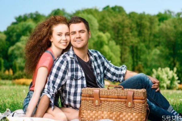 男人為什么拖著不想離婚 男人拖著不離婚的好處 男人為什么拖著不想離婚 男人拖著不離婚的好處