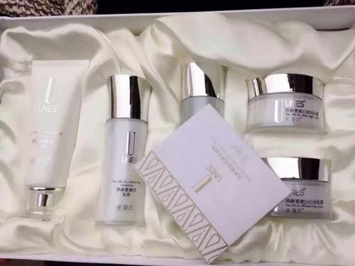 只有白天需要美白嗎 美白洗面奶能美白嗎 只有白天需要美白嗎 美白洗面奶能美白嗎