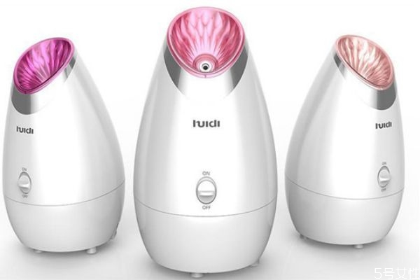 蒸臉前后怎么做 蒸臉器不能用什么水 蒸臉前后怎么做 蒸臉器不能用什么水