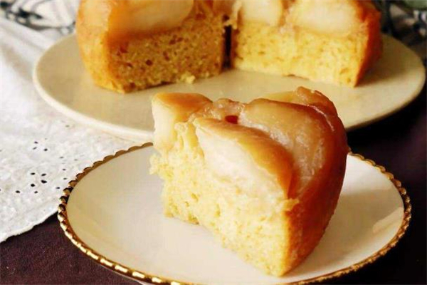 電飯煲做蛋糕用什么油 電飯煲蛋糕可以不放油嗎 電飯煲做蛋糕用什么油 電飯煲蛋糕可以不放油嗎