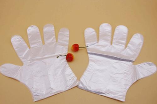 醫(yī)用薄膜手套可以帶著吃東西嗎 醫(yī)用薄膜手套能玩手機嗎 醫(yī)用薄膜手套可以帶著吃東西嗎 醫(yī)用薄膜手套能玩手機嗎