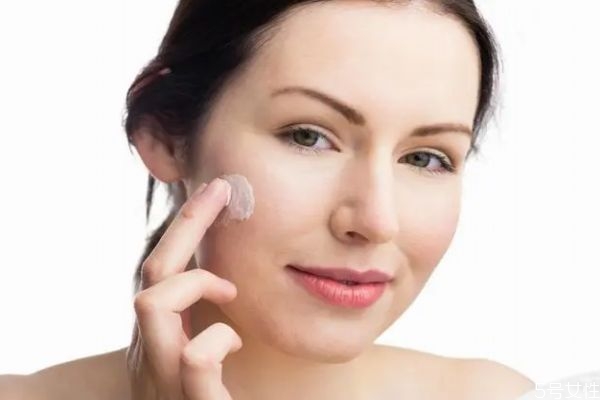 汗蒸后怎么護(hù)膚 蒸完汗蒸后的護(hù)膚步驟 汗蒸后怎么護(hù)膚 蒸完汗蒸后的護(hù)膚步驟