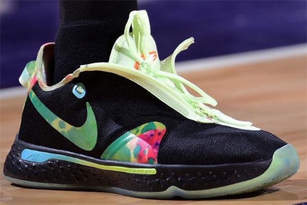 nike pg4透氣性怎么樣 耐克pg4鞋底軟嗎 nike pg4透氣性怎么樣 耐克pg4鞋底軟嗎