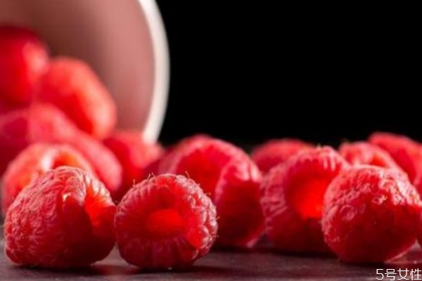 什么是鞣花酸 鞣花酸美白效果好嗎 什么是鞣花酸 鞣花酸美白效果好嗎