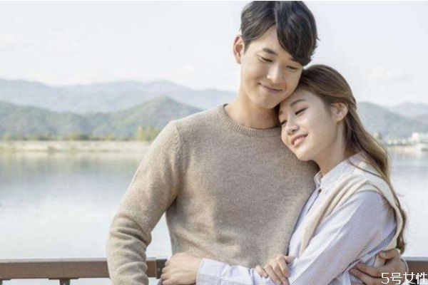 怎么看男人還愛不愛前妻 男人離婚后徹底放下的表現(xiàn) 怎么看男人還愛不愛前妻 男人離婚后徹底放下的表現(xiàn)