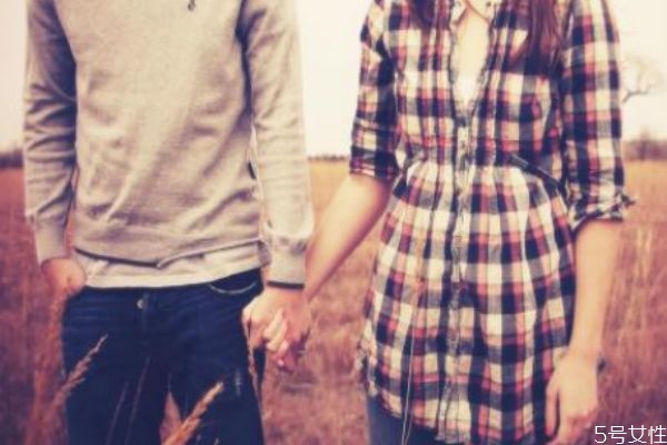 愛(ài)情中可以有謊言嗎 謊言都是壞的嗎 愛(ài)情中可以有謊言嗎 謊言都是壞的嗎