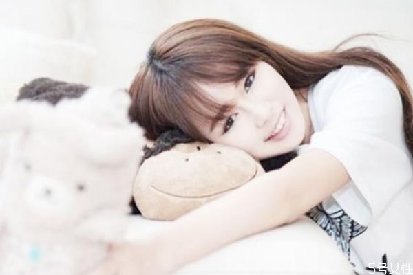 男人離不開什么樣的情人 男人對情人上心的表現(xiàn) 男人離不開什么樣的情人 男人對情人上心的表現(xiàn)