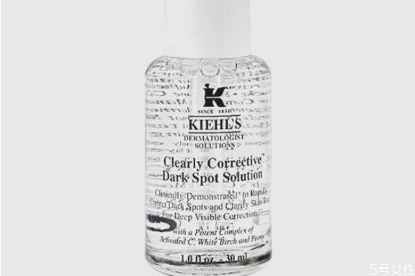 軍訓后怎么變白 曬黑怎么快速變白 軍訓后怎么變白 曬黑怎么快速變白