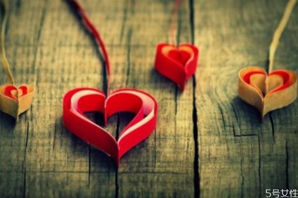 男人有錢就變壞是真的嗎 造成有些男人有錢就變壞原因 男人有錢就變壞是真的嗎 造成有些男人有錢就變壞原因