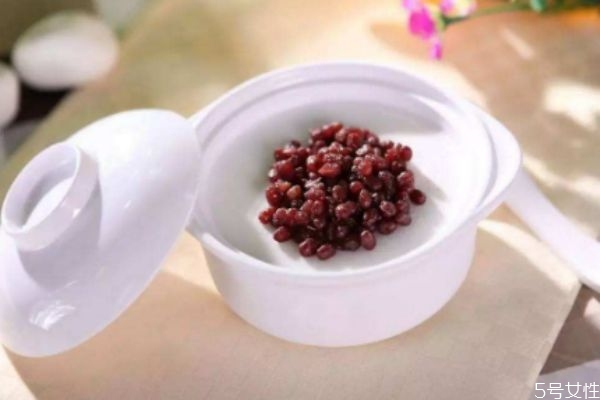 雙皮奶的營養(yǎng)價值 雙皮奶可以存放幾天 雙皮奶的營養(yǎng)價值 雙皮奶可以存放幾天