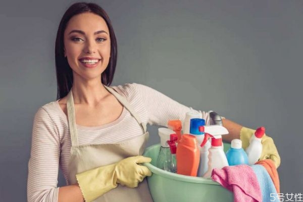 做家庭主婦簡單嗎 什么是家庭主婦 做家庭主婦簡單嗎 什么是家庭主婦