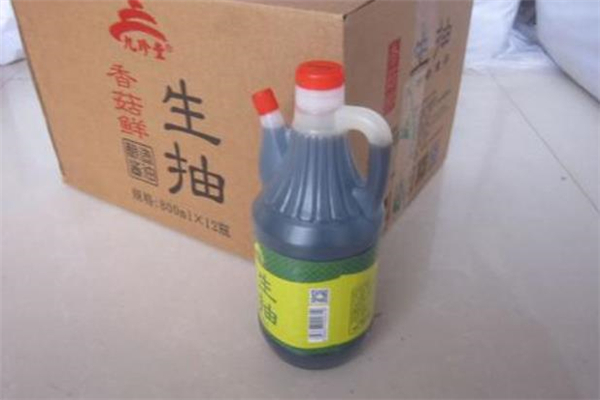 生抽可以用醬油代替嗎 生抽和醬油是一樣的嗎 生抽可以用醬油代替嗎 生抽和醬油是一樣的嗎