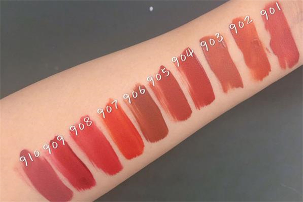 完美日記啞光唇釉推薦色號(hào) 完美日記啞光唇釉好用嗎 完美日記啞光唇釉推薦色號(hào) 完美日記啞光唇釉好用嗎