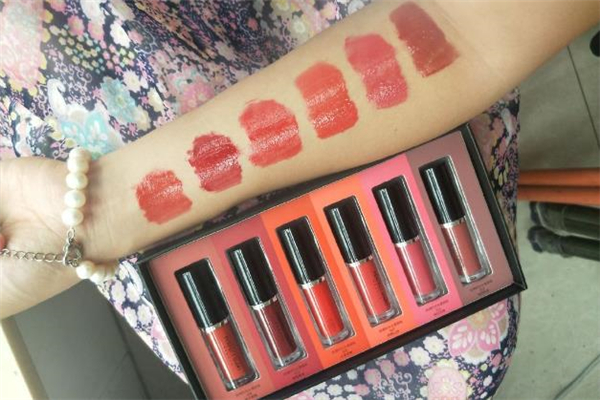 完美日記啞光唇釉推薦色號(hào) 完美日記啞光唇釉好用嗎 完美日記啞光唇釉推薦色號(hào) 完美日記啞光唇釉好用嗎